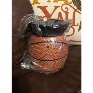 Brand New Retired Scentsy Warmer - Basketball🏀